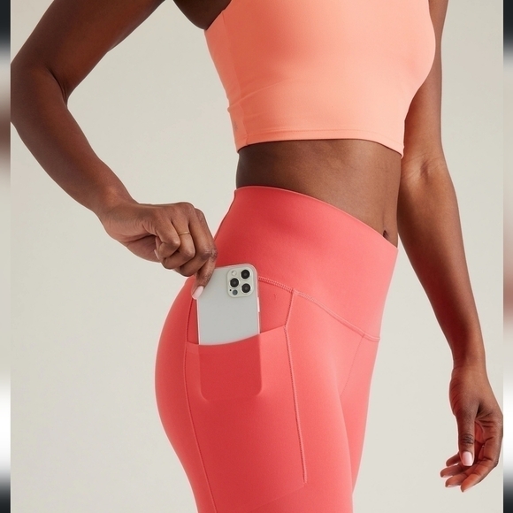 Athleta Ultimate Stash II Tight in Coral Petal - Picture 1 of 5